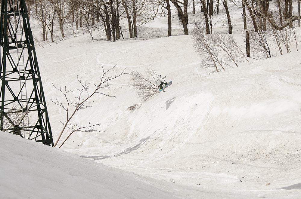 annupuri ski resort piste japan