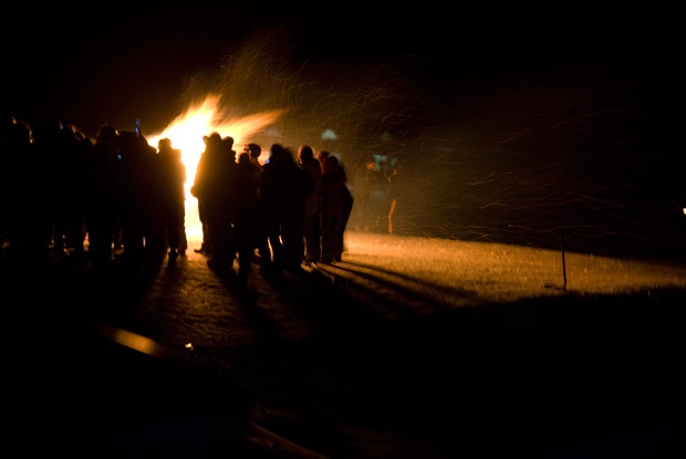 niseko new years bonfire