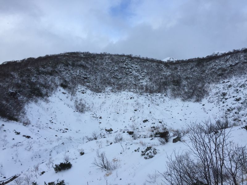 Goshiki Bowl with a little more snow than the previous post on the 23rd