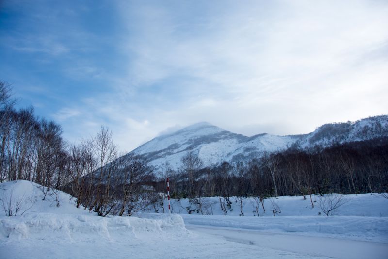 looking at the peak on Niseko Annupuri in mid December 2015