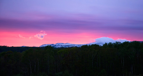 niseko spring sunset